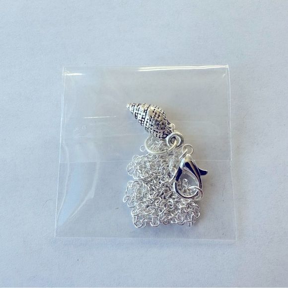 Shell Necklace Silver Tone Pendant Charm - Picture 5 of 5